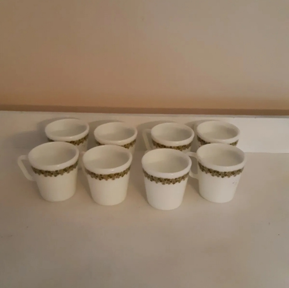 Lot of 8 Vintage Pyrex / Corning Ware USA white/green Coffee Mug / Cup 300ml #13